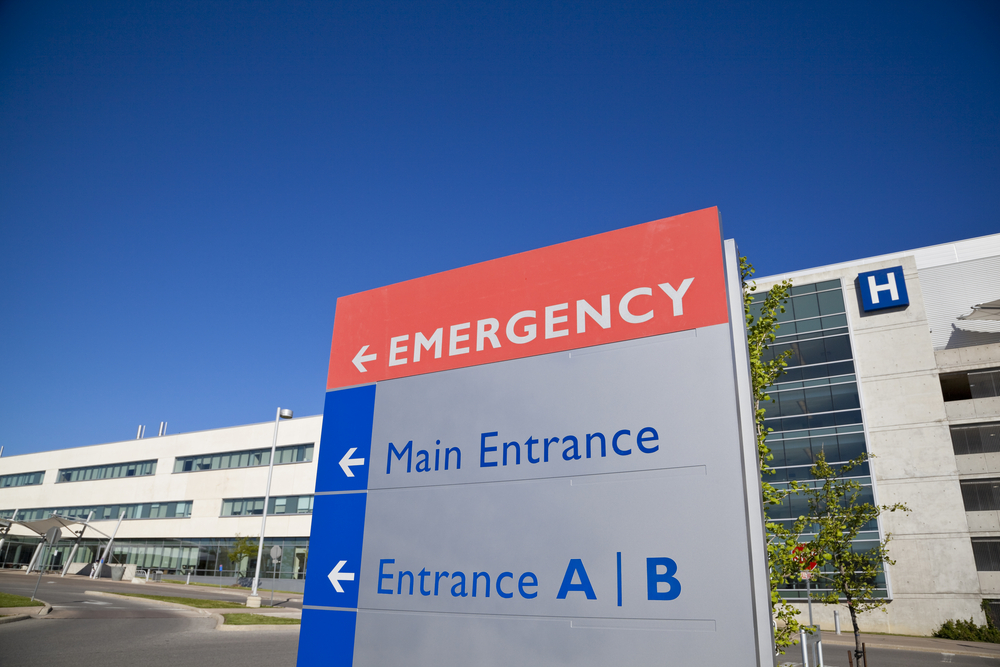 hospital entracte signs.jpg